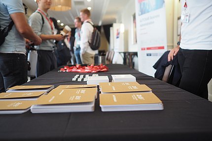 AUTOSAR 14th AOC 2023 Stationery 14th AUTOSAR Open Conference